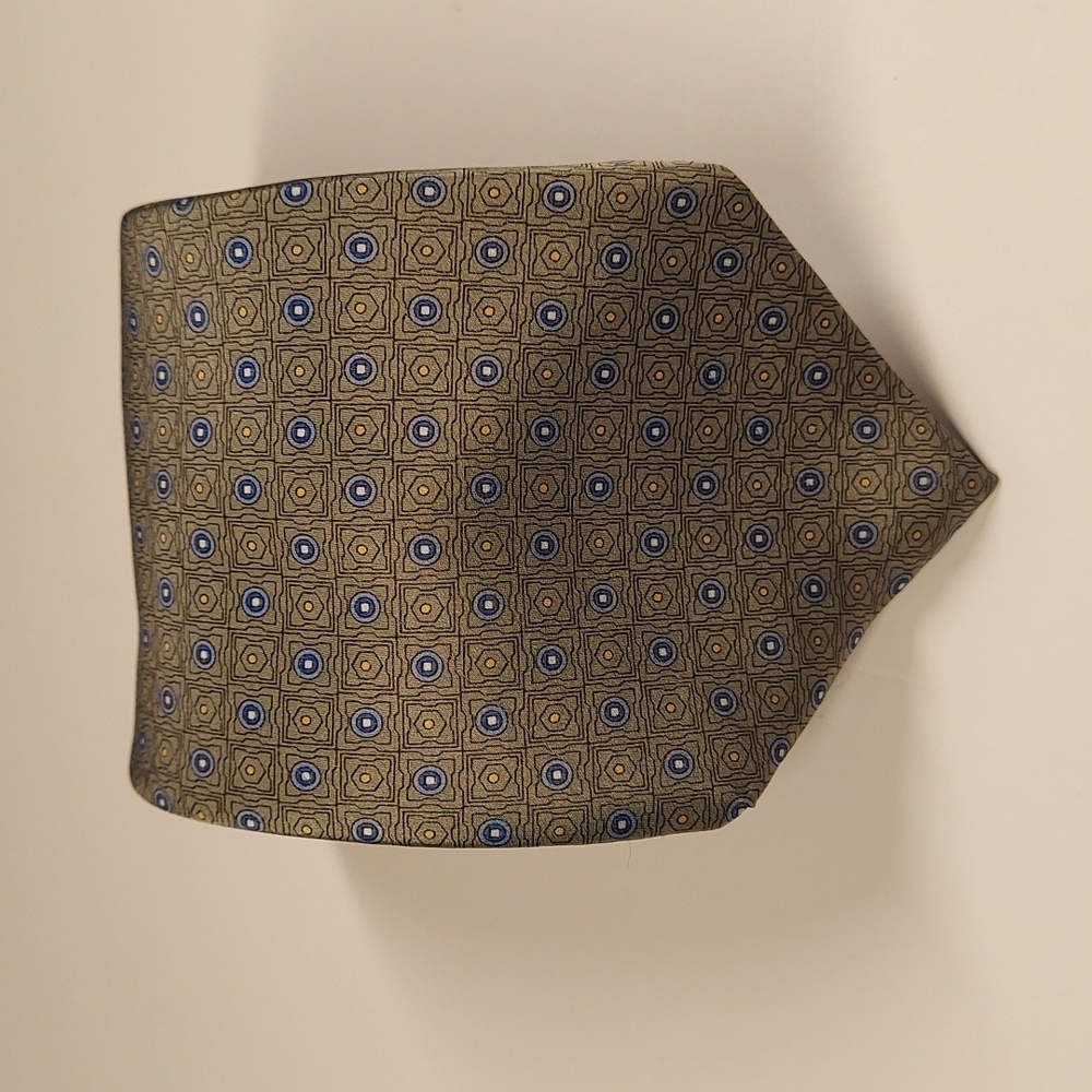 Arrow Neck Tie 100% Silk